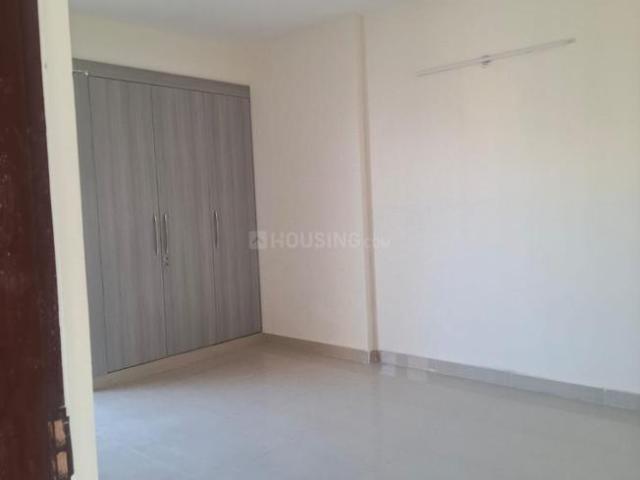 4 BHK Apartment in Sector 107 for rent Noida. The reference number is 20488337