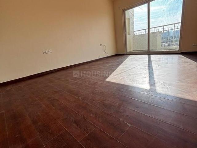 4 BHK Apartment in Sector 107 for rent Noida. The reference number is 20571857