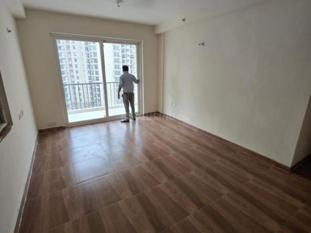 4 BHK Apartment in Sector 107 for rent Noida. The reference number is 20716401