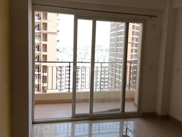 4 BHK Apartment in Sector 107 for resale Noida. The reference number is 20706677