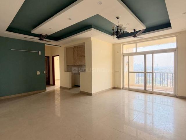 4 BHK Apartment in Sector 107 for resale Noida. The reference number is 21363955