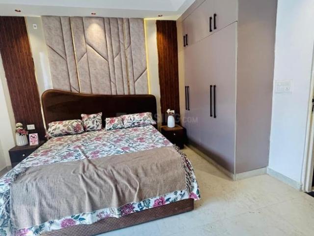 4 BHK Apartment in Sector 104 for resale Noida. The reference number is 20487034