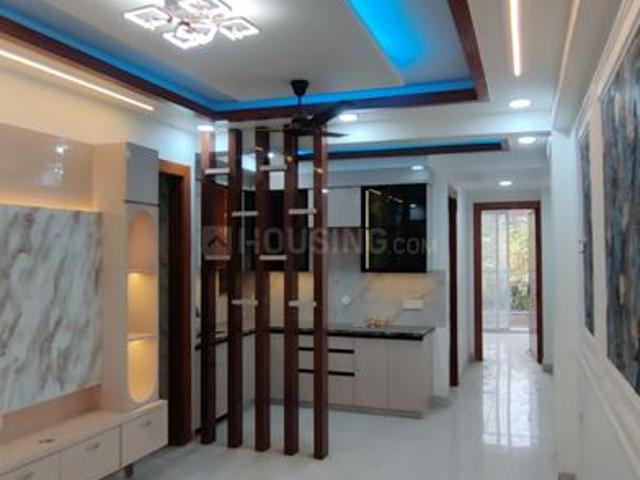4 BHK Apartment in Sector 104 for resale Noida. The reference number is 20492102
