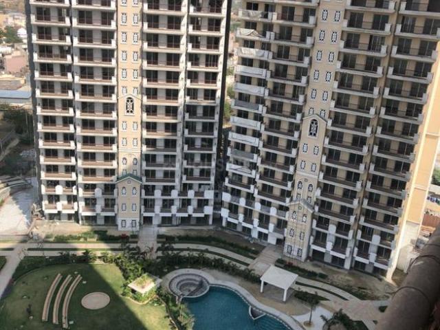 4 BHK Apartment in Sector 104 for resale Gurgaon. The reference number is 21114664