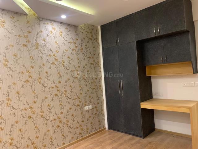 4 BHK Apartment in Sector 109 for rent Gurgaon. The reference number is 21070412