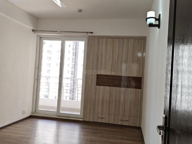 4 BHK Apartment in Sector 110 for rent Noida. The reference number is 19960908