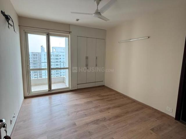 4 BHK Apartment in Sector 110 for rent Noida. The reference number is 20743389