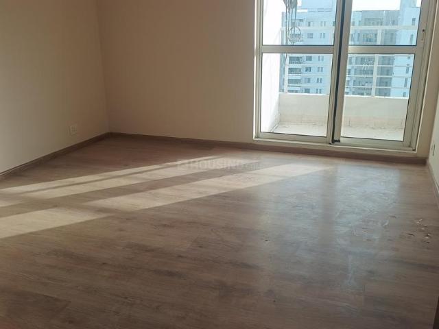 4 BHK Apartment in Sector 110 for rent Noida. The reference number is 21226182