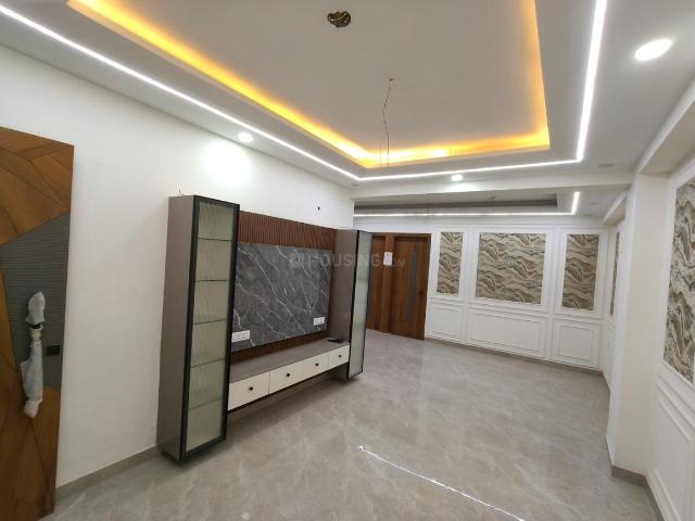 4 BHK Apartment in Sector 110 for resale Noida. The reference number is 19618312