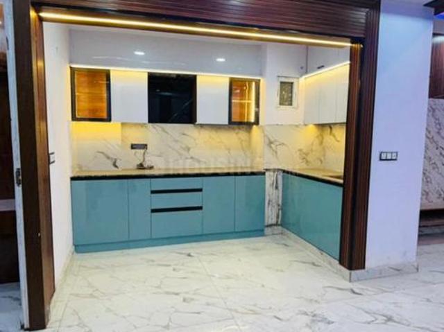 4 BHK Apartment in Sector 110 for resale Noida. The reference number is 20144504