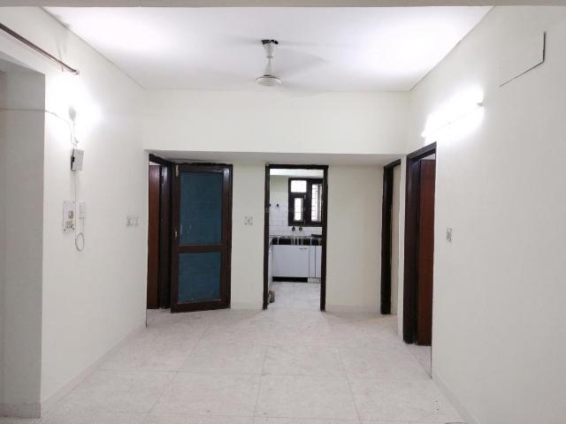 4 BHK Apartment in Sector 11 Dwarka for rent New Delhi. The reference number is 17680872