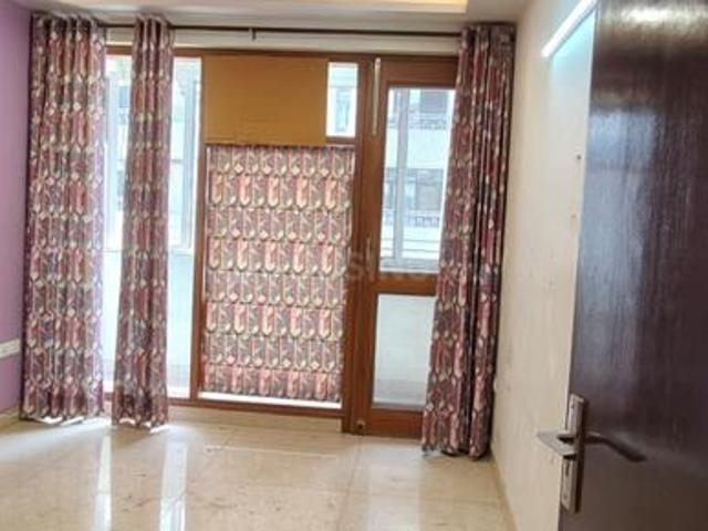 4 BHK Apartment in Sector 11 Dwarka for rent New Delhi. The reference number is 20536461