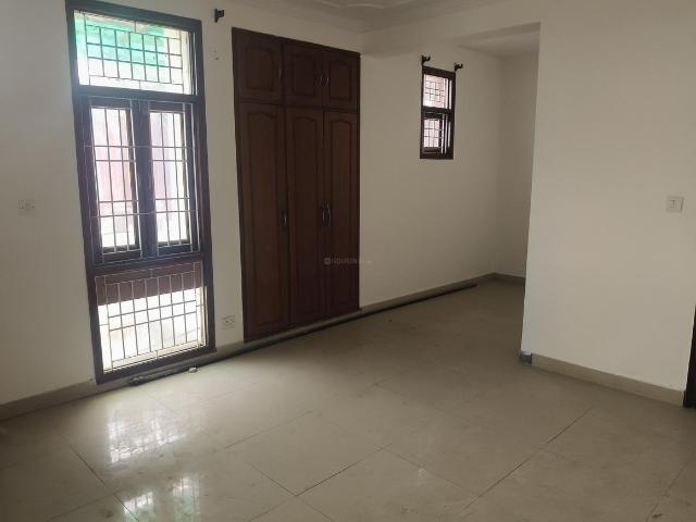 4 BHK Apartment in Sector 11 Dwarka for rent New Delhi. The reference number is 20038473