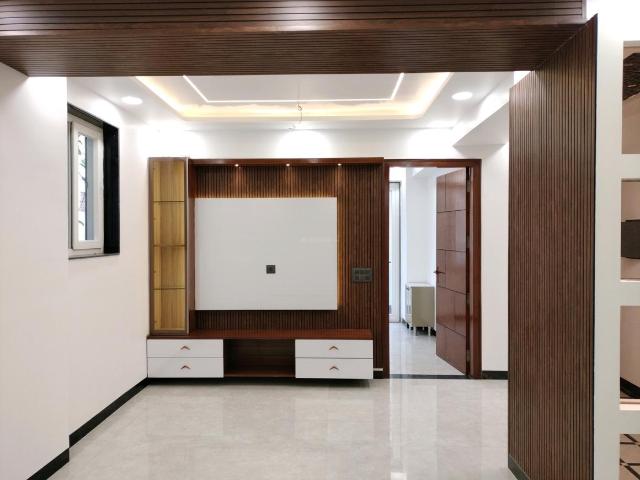 4 BHK Apartment in Sector 11 Dwarka for resale New Delhi. The reference number is 18882204