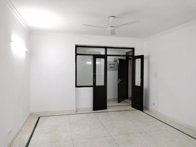 3 BHK Apartment in Sector 3 Dwarka for resale New Delhi. The reference number is 19336929
