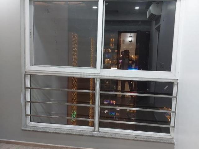 4 BHK Apartment in Sector 121 for resale Noida. The reference number is 17094287
