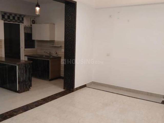 4 BHK Apartment in Sector 121 for resale Noida. The reference number is 17094342