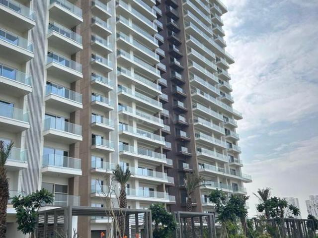 4 BHK Apartment in Sector 128 for rent Noida. The reference number is 20166014