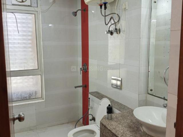 4 BHK Apartment in Sector 128 for rent Noida. The reference number is 20963202