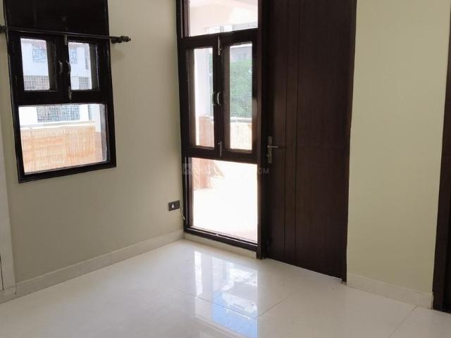 4 BHK Apartment in Sector 12 Dwarka for rent New Delhi. The reference number is 20014641