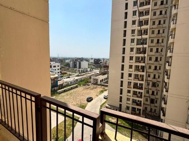 4 BHK Apartment in Sector 133 for resale Noida. The reference number is 20560491