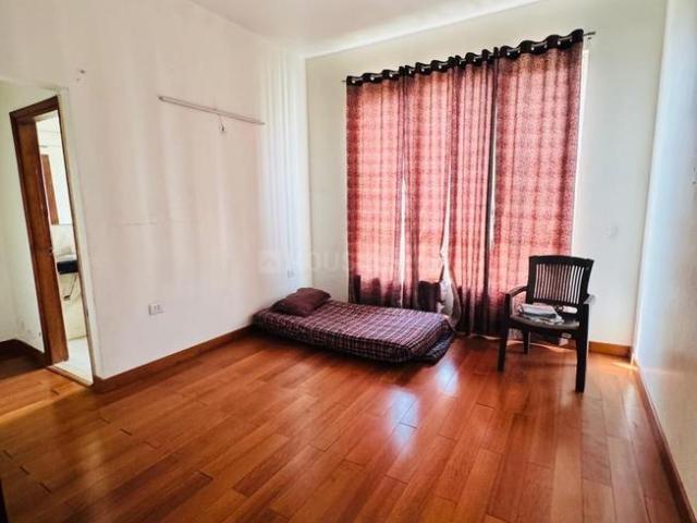 4 BHK Apartment in Sector 131 for rent Noida. The reference number is 20812740