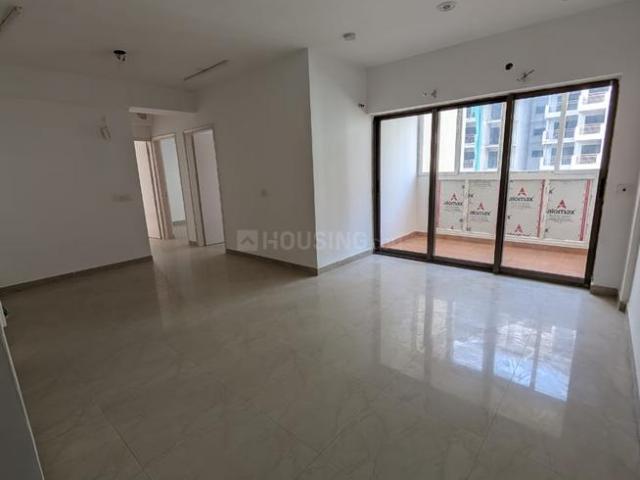 4 BHK Apartment in Sector 131 for resale Noida. The reference number is 20191913