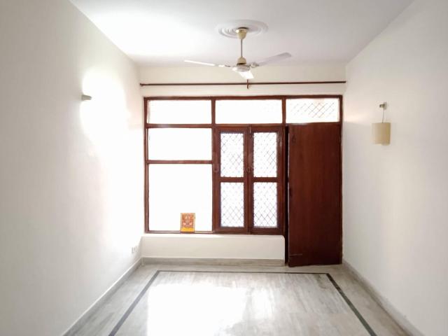 4 BHK Apartment in Sector 13 Dwarka for rent New Delhi. The reference number is 20739524