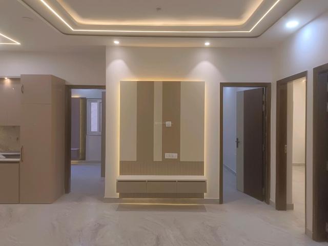 4 BHK Apartment in Sector 24 Rohini for resale New Delhi. The reference number is 18979151