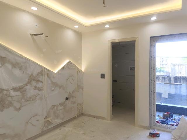 4 BHK Apartment in Sector 24 Rohini for resale New Delhi. The reference number is 19868760