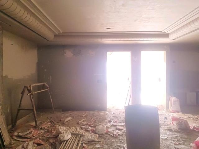 4 BHK Apartment in Sector 24 Rohini for resale New Delhi. The reference number is 20983561