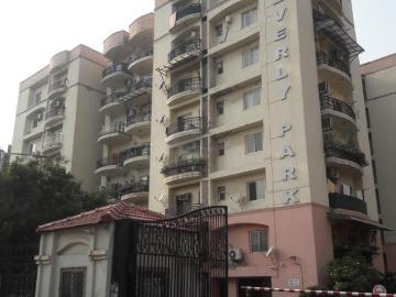 New Delhi District, Delhi - Security, Lift