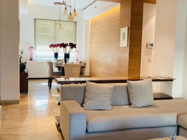 4 BHK Apartment in Sector 22 for rent Gurgaon. The reference number is 20281172