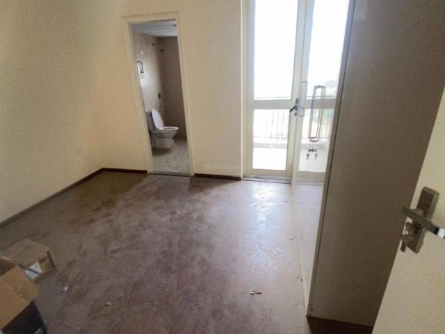 4 BHK Apartment in Sector 37C for rent Gurgaon. The reference number is 19968104