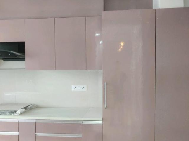 4 BHK Apartment in Sector 37D for resale Gurgaon. The reference number is 9430640