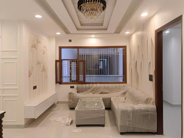 4 BHK Apartment in Sector 38 Rohini for resale New Delhi. The reference number is 19568690