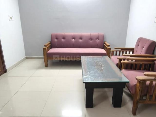 4 BHK Apartment in Sector 30 for rent Noida. The reference number is 20793227