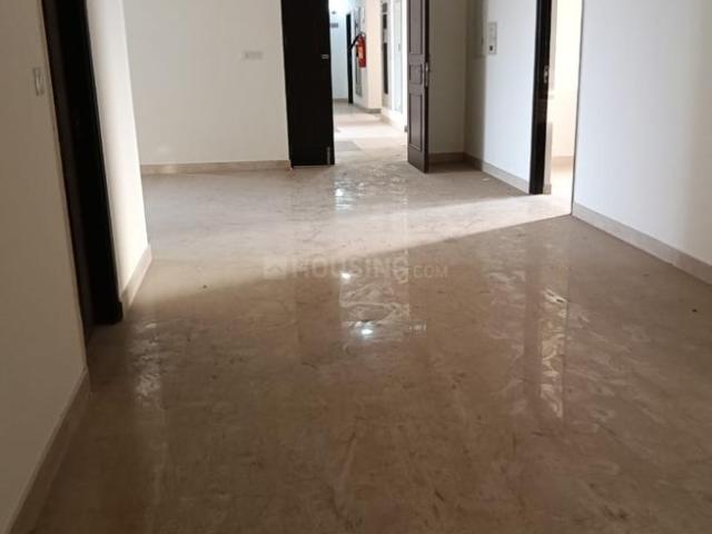 4 BHK Apartment in Sector 32 for rent Noida. The reference number is 19681838