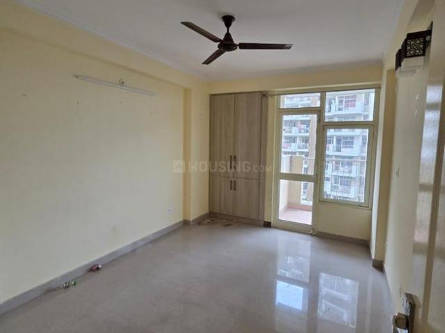 4 BHK Apartment in Sector 33 for rent Bhiwadi. The reference number is 19876522