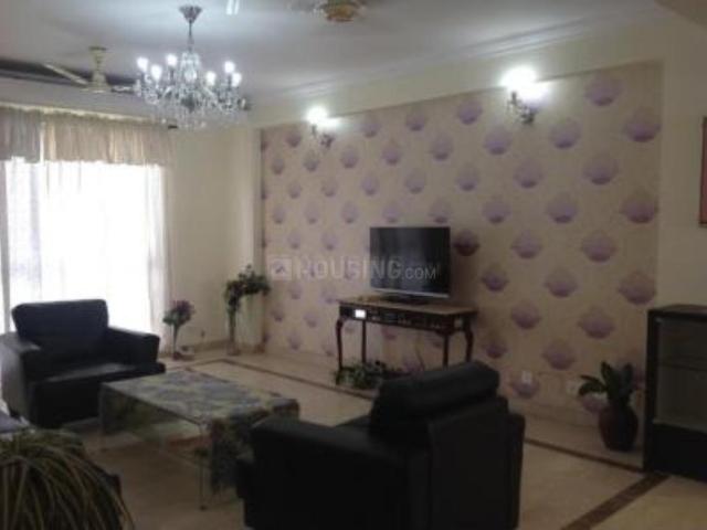 4 BHK Apartment in Sector 44 for resale Noida. The reference number is 18022489