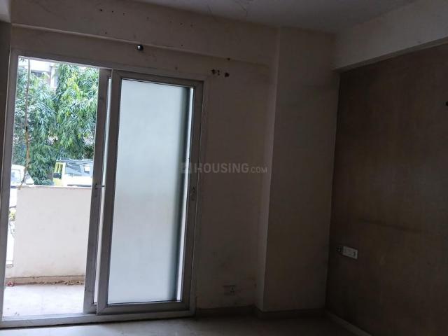4 BHK Apartment in Sector 45 for resale Noida. The reference number is 20200482