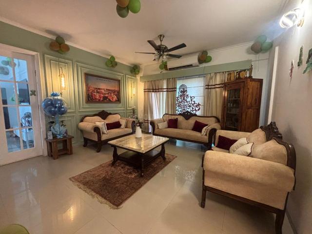 4 BHK Apartment in Sector 48 for resale Chandigarh. The reference number is 19628651