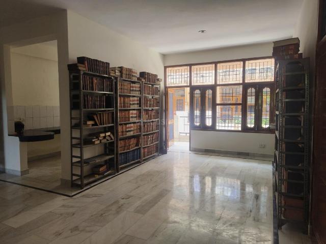 4 BHK Apartment in Sector 48 for resale Chandigarh. The reference number is 19760063