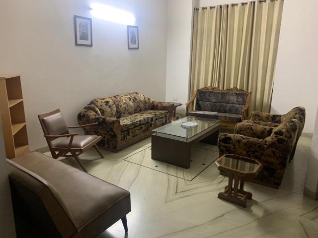 4 BHK Apartment in Sector 49 for rent Chandigarh. The reference number is 21304510