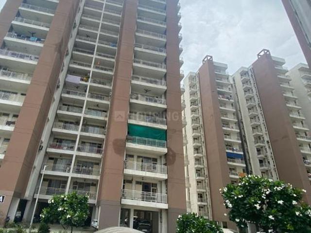4 BHK Apartment in Sector 49 for rent Faridabad. The reference number is 21153929