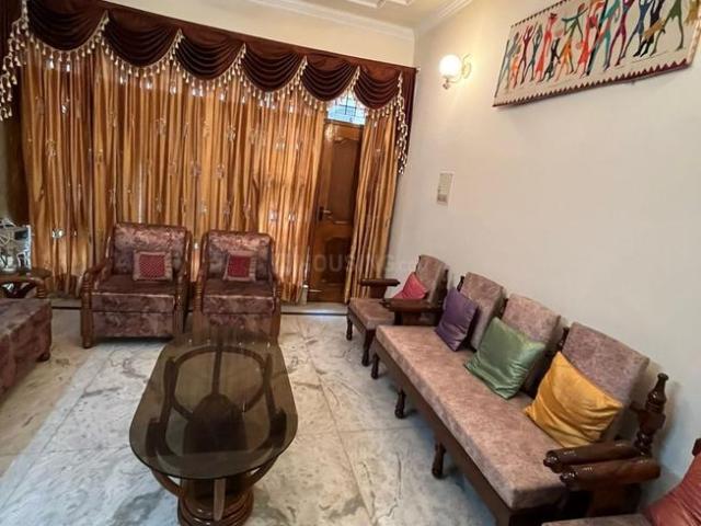 4 BHK Apartment in Sector 49 for resale Chandigarh. The reference number is 15248073