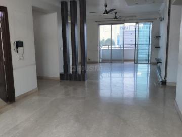 4 BHK Apartment in Sector 43 for rent Gurgaon. The reference number is 19770744