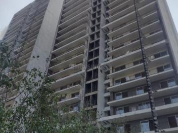 4 BHK Apartment in Sector 43 for resale Noida. The reference number is 16371027