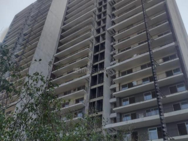 4 BHK Apartment in Sector 43 for resale Noida. The reference number is 16371027