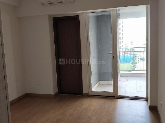 4 BHK Apartment in Sector 43 for resale Noida. The reference number is 21139809